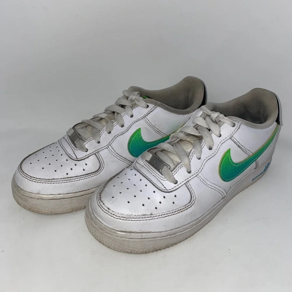 Nike Air Force 1‎ LV8 “Green Strike” / Gradeschool Size 4y / DJ5154-100